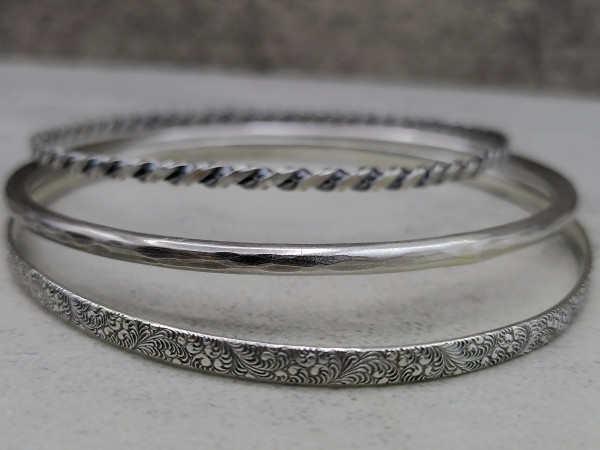 BS-60 Set of 3 Sterling Silver Bangles BS-60 Set of 3 Sterling Silver Bangles