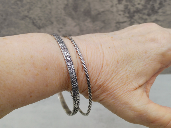 BS-62 Set of 2 Textured Sterling Silver Bangles