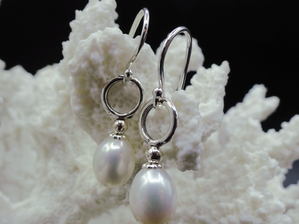 ES-64 Sterling Silver Pearl Drop Earrings