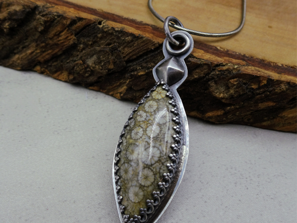 NS-115 Fossilized Coral and Sterling Silver Necklace