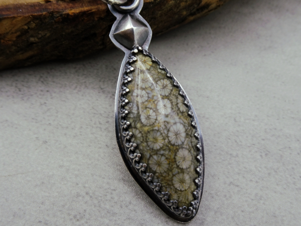 NS-115 Fossilized Coral and Sterling Silver Necklace