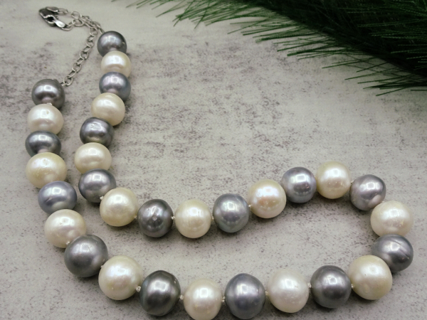 NS-65 Hand Knotted Gray and White Freshwater Pearl  and Sterling Silver Necklace