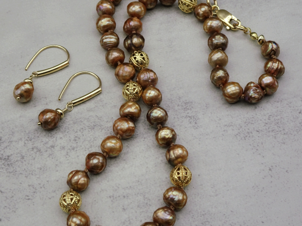 NG-4 Hand Knotted Gold Freshwater Pearl Necklace