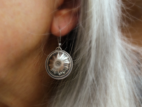 ES-174 Layered Concho Drop Earrings
