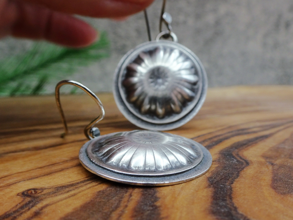 ES-174 Layered Concho Drop Earrings