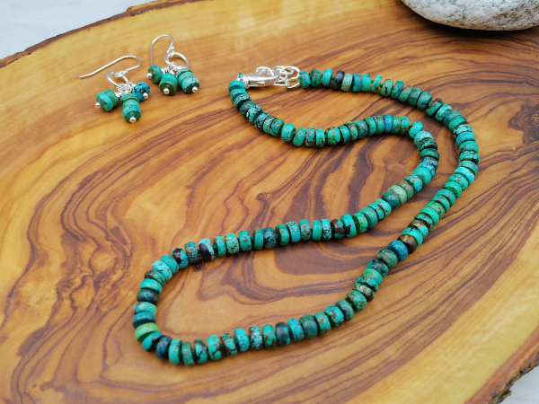 NS-146 Hand Knotted Hubei Turquoise Necklace
