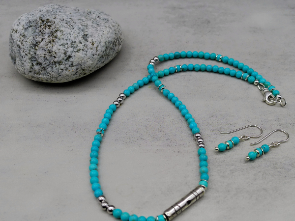 NS-149 Kingman Turquoise and Sterling Silver Necklace and Earrings NS-149 Kingman Turquoise and Sterling Silver Necklace and Earrings