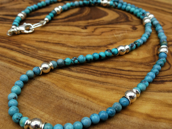 NS-127 Yungai Turquoise Necklace with Shiny Sterling Silver Beads