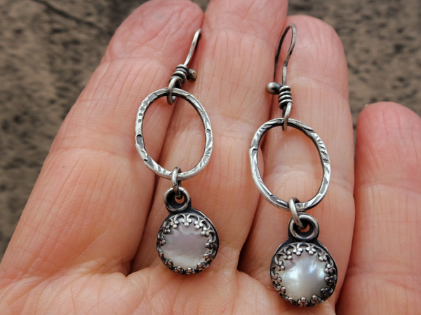 ES-171 Sterling Silver and Mother of Pearl Drop Earrings