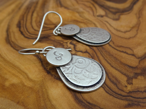 ES-160 Sterling Silver Layered and Textured Teardrop Earrings