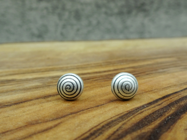 ES-165 Sterling Silver Studs - Small Swirly Rounds