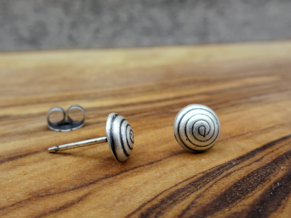 ES-165 Sterling Silver Studs - Small Swirly Rounds