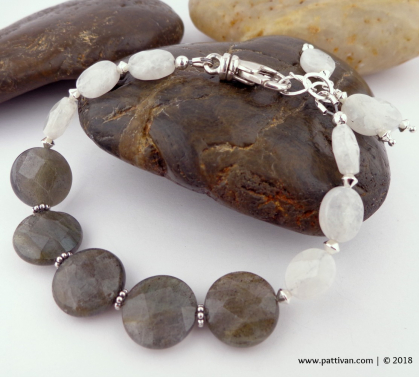 Faceted Labradorite and Moonstone Bracelet