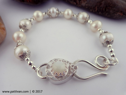 Freshwater Pearls and SS Bracelet