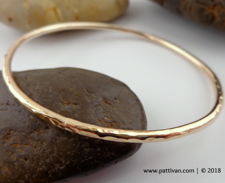 Heavy Gauge Faceted Gold (GF) Bangle