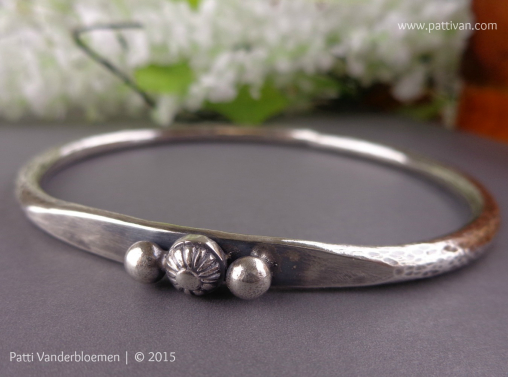 Heavy Gauge Sterling Silver Oval Bangle