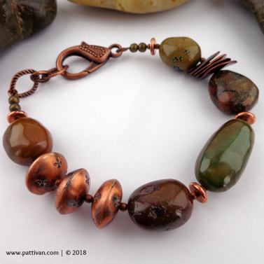 Hubei Tuquoise Bracelet with Handmade Hollow Copper Beads