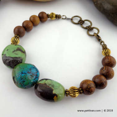 Hubei Turquoise and Wood Beads Bracelet