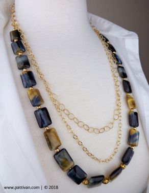 Blue Golden Eye and Gold Necklace and Earrings