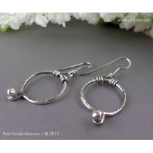 everyday_sterling_silver_hoops_by_patti_vanderbloemen-2.jpg