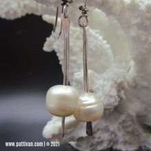 freshwater_pearls_and_sterling_silver_stick_earrings_-_patti_vanderbloemen-4.jpg