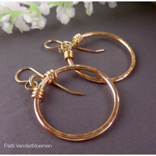 gold_hoop_earrings_by_patti_vanderbloemen.jpg