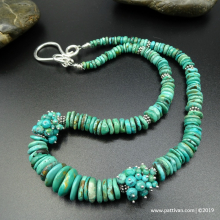 graduated_turquoise_necklace_by_patti_vanderbloemen-2.jpg
