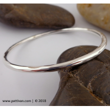 heavy_faceted_sterling_silver_bangle_by_patti_vanderbloemen-1.jpg