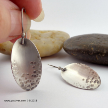 patterned_sterling_silver_oval_earrings_by_patti_vanderbloemen-4.jpg