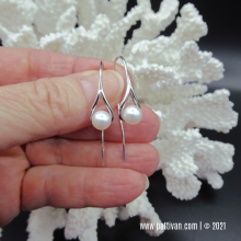 pearl_and_sterling_silver_earrings_-_patti_vanderbloemen-1.jpg