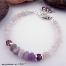 rose_quartz_and_amethyst_bracelet_by_patti_vanderbloemen-1.jpg
