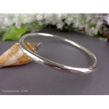 sterling_silver_bangle_by_patti_vanderbloemen-2.jpg
