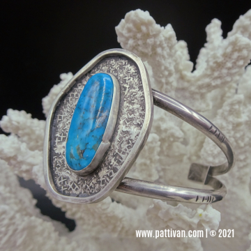 Kingman Turquoise and Sterling Silver Cuff