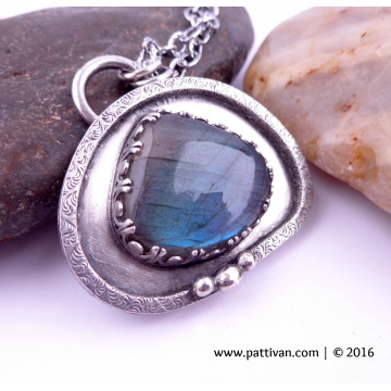 Labradorite and Sterling Silver Pendant Necklace