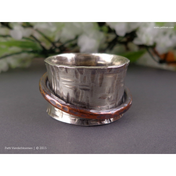 Mixed Metal Sterling and Copper Spinner Ring