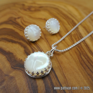 Mother of Pearl and Sterling Pendant Necklace and Post Earrings