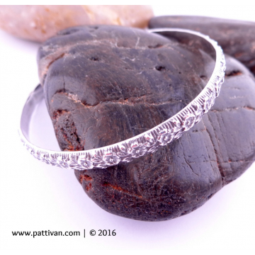 Flower Pattern Sterling Silver Bangle