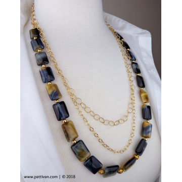 Blue Golden Eye and Gold Necklace and Earrings